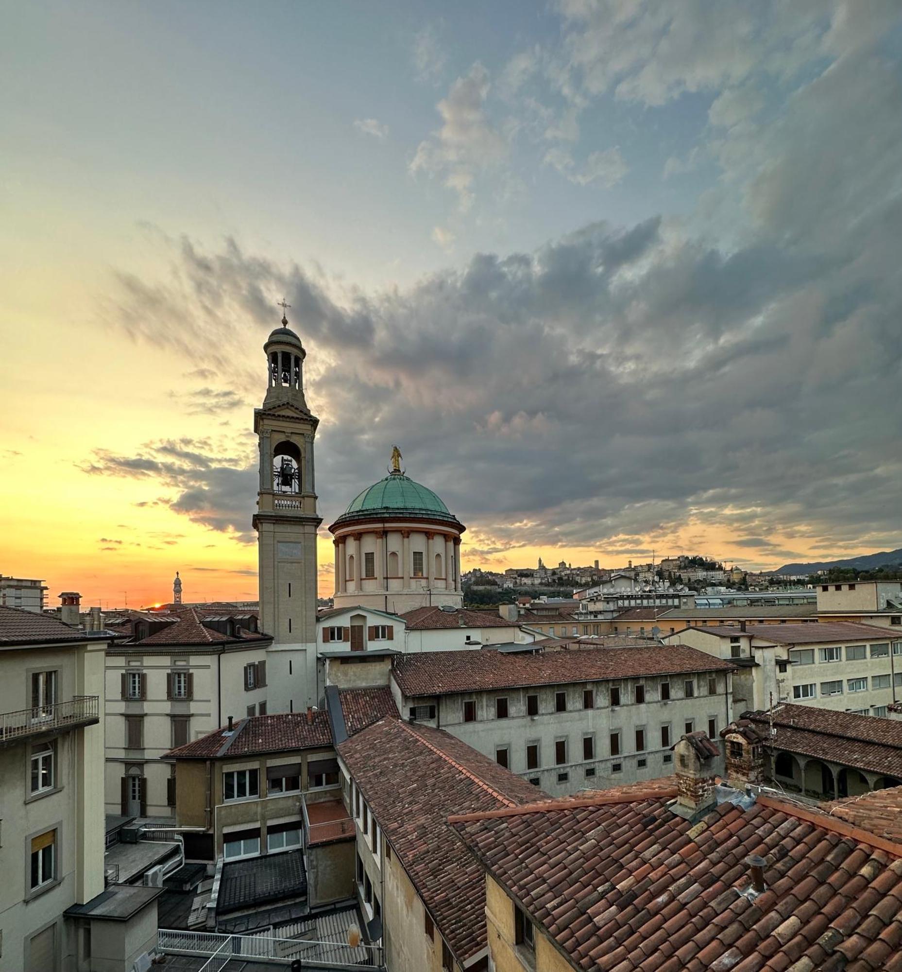 Apartament San Francesco Skyline Bergamo Zewnętrze zdjęcie